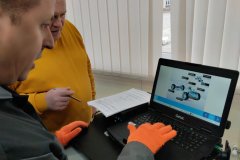 0-02-05-41bf129f3986fb00367dc9c20a93d76d0e6971da80eaea0d85443d0c8dc677eb_5525a4fc57ea61e1